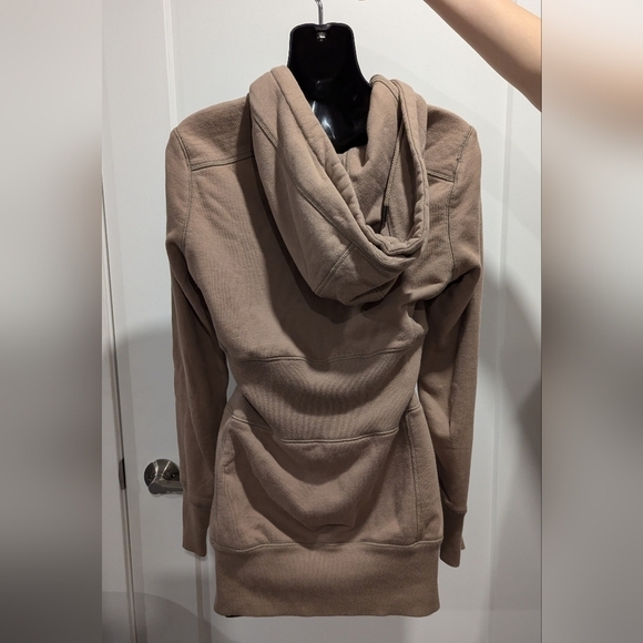 Aritzia Community  Light Brown Zipped Hoodie - Picture 10 of 10